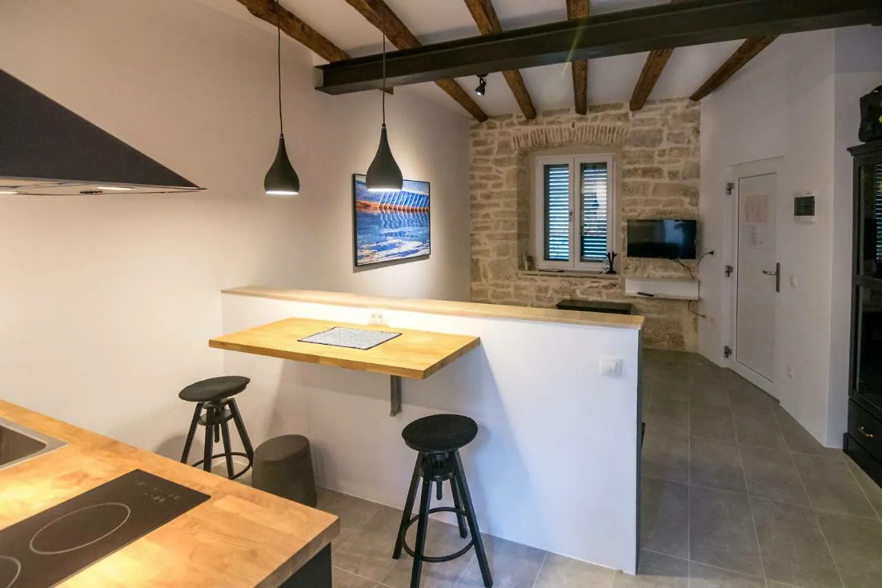 Studio Bluestone Rovinj Croatia